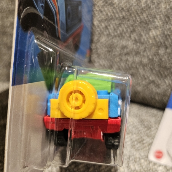 Hot Wheels Brick Rides Car Bundle - Picture 5 of 10